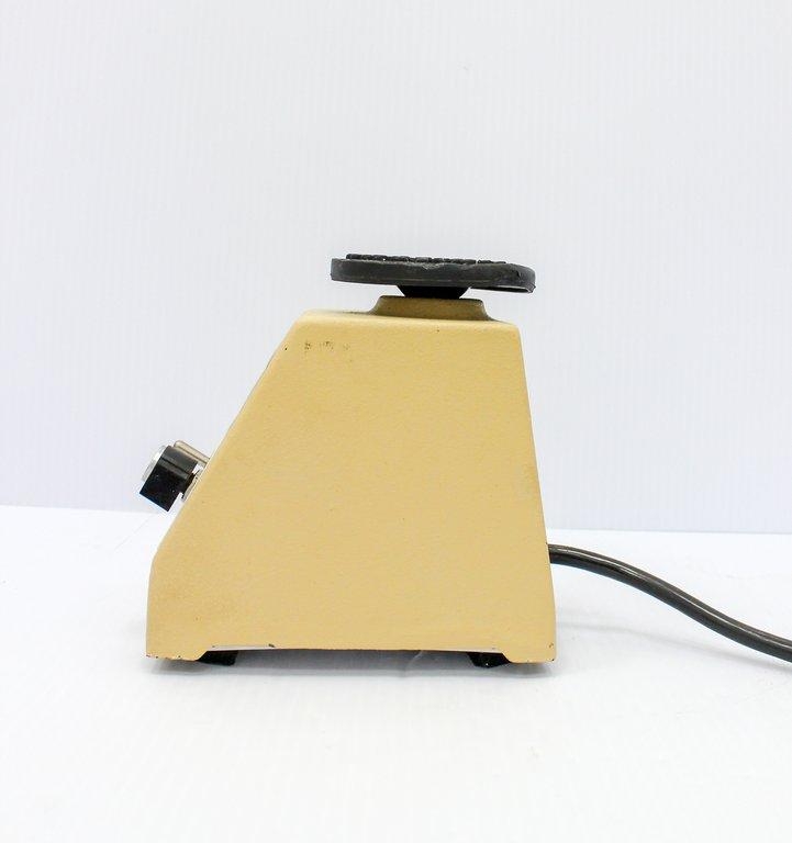 VWR Scientific G-560 Vortex Genie 2 Mixer 120V 50Hz/60Hz