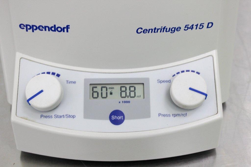 Eppendorf Centrifuge 5415D Microcentrifuge 13200 RPM Tested Rotor Included