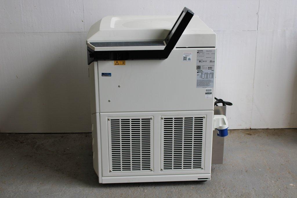 Thermo Sorvall Lynx 6000 Floor Centrifuge 60000 RPM Digital Controls Included