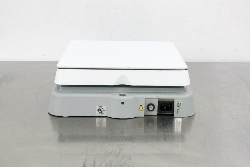 VWR Hotplate Stirrer Chemistry Heated Stir Plate 120V 50Hz/60Hz Tested