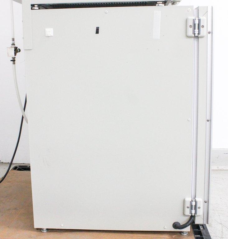 Panasonic MCO-170AICUVL-PA CO2 Incubator 5.8cuft Touchscreen Stable Temps