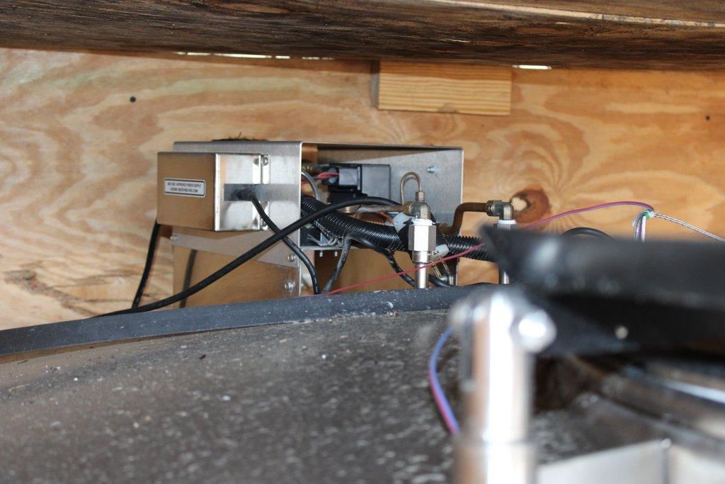 MVE 1800 Series 150 Cryogenics Cryofreezer Good Condition USA Made