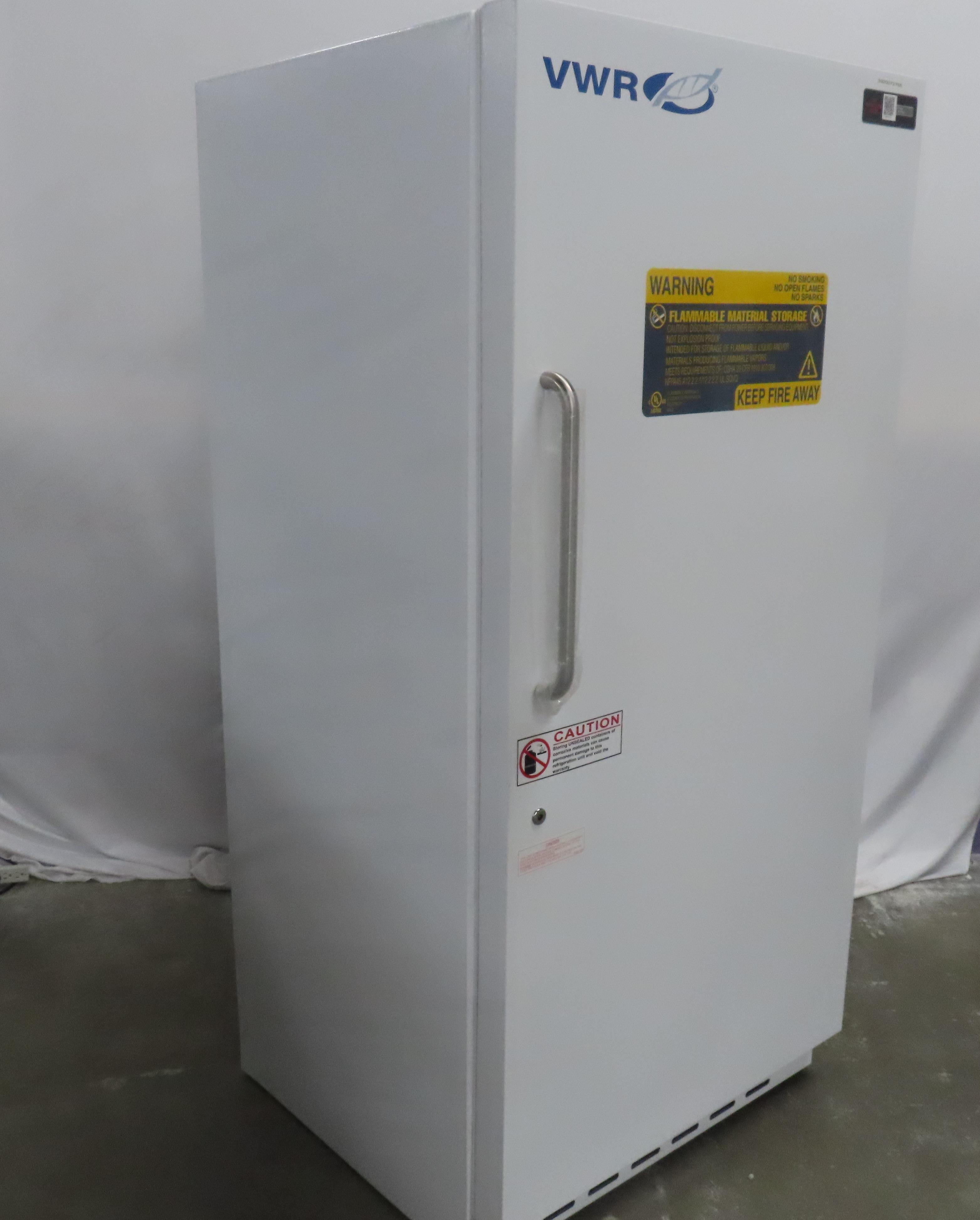 VWR VWR-FRS-30 Refrigerator Cold Storage Equipment Fully Functional Unit
