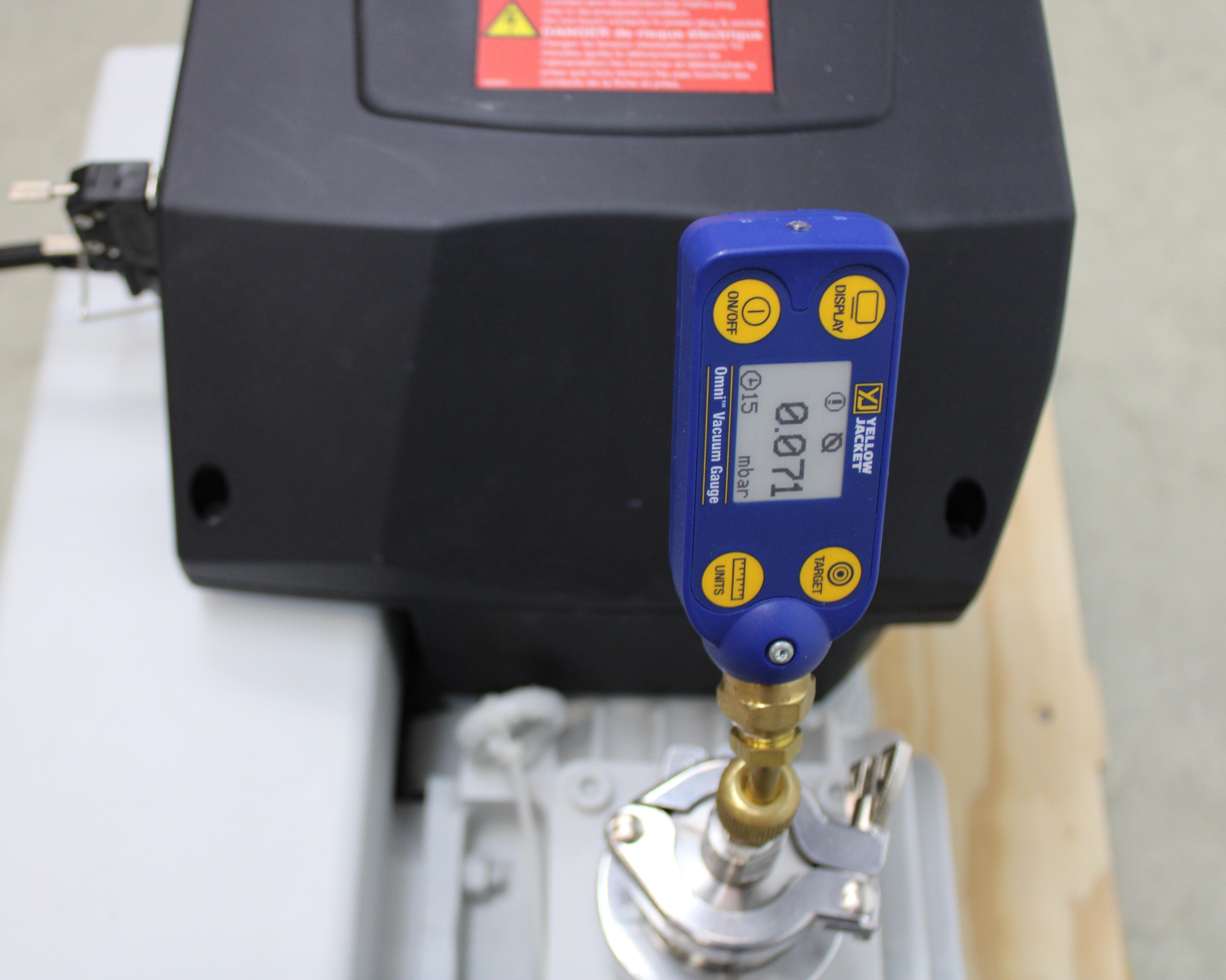 Leybold Sogevac SV65BIFC Vacuum Pump Compact Design Low Noise Efficient Operations