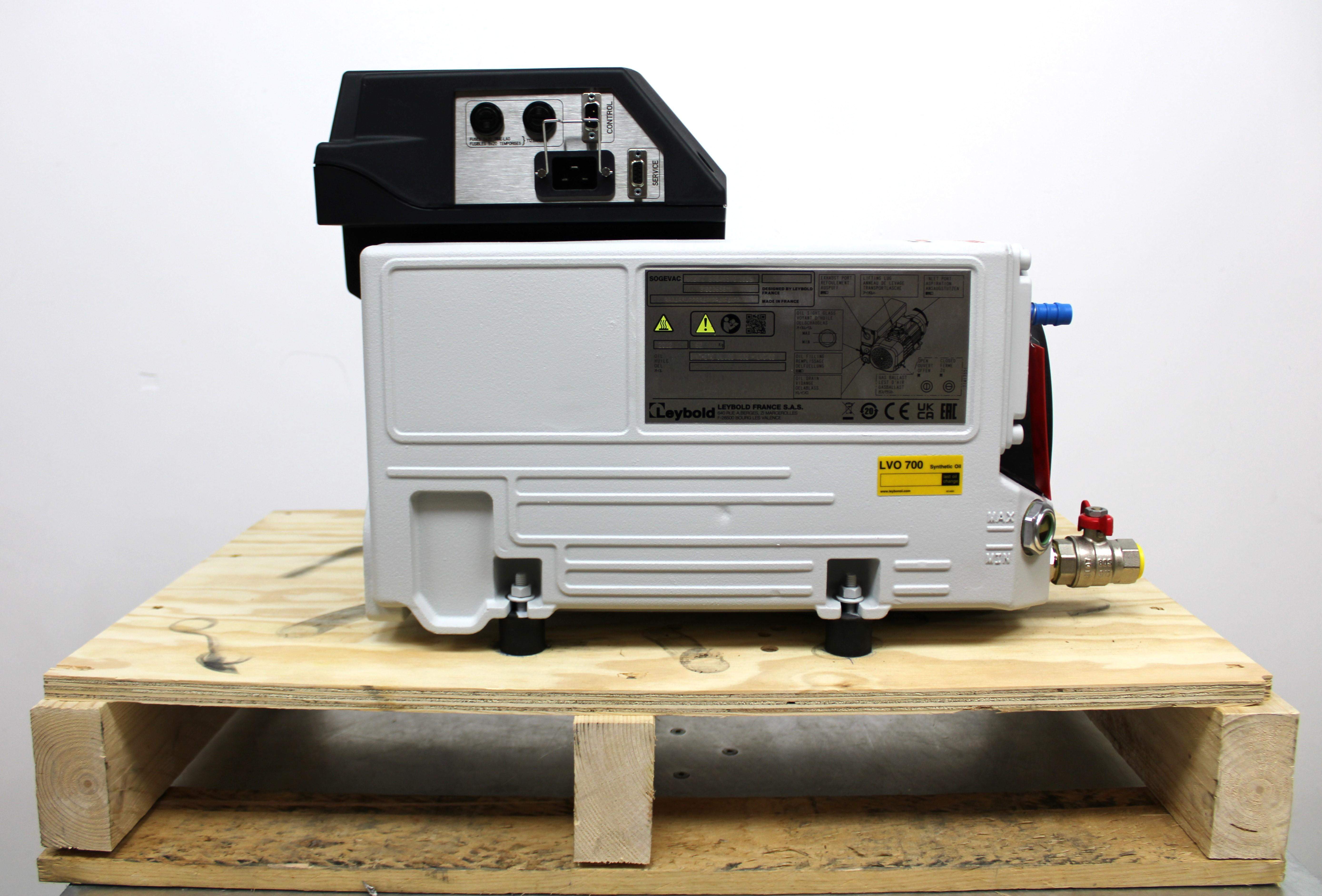 Leybold Sogevac SV65BIFC Vacuum Pump Compact Design Low Noise Efficient Operations