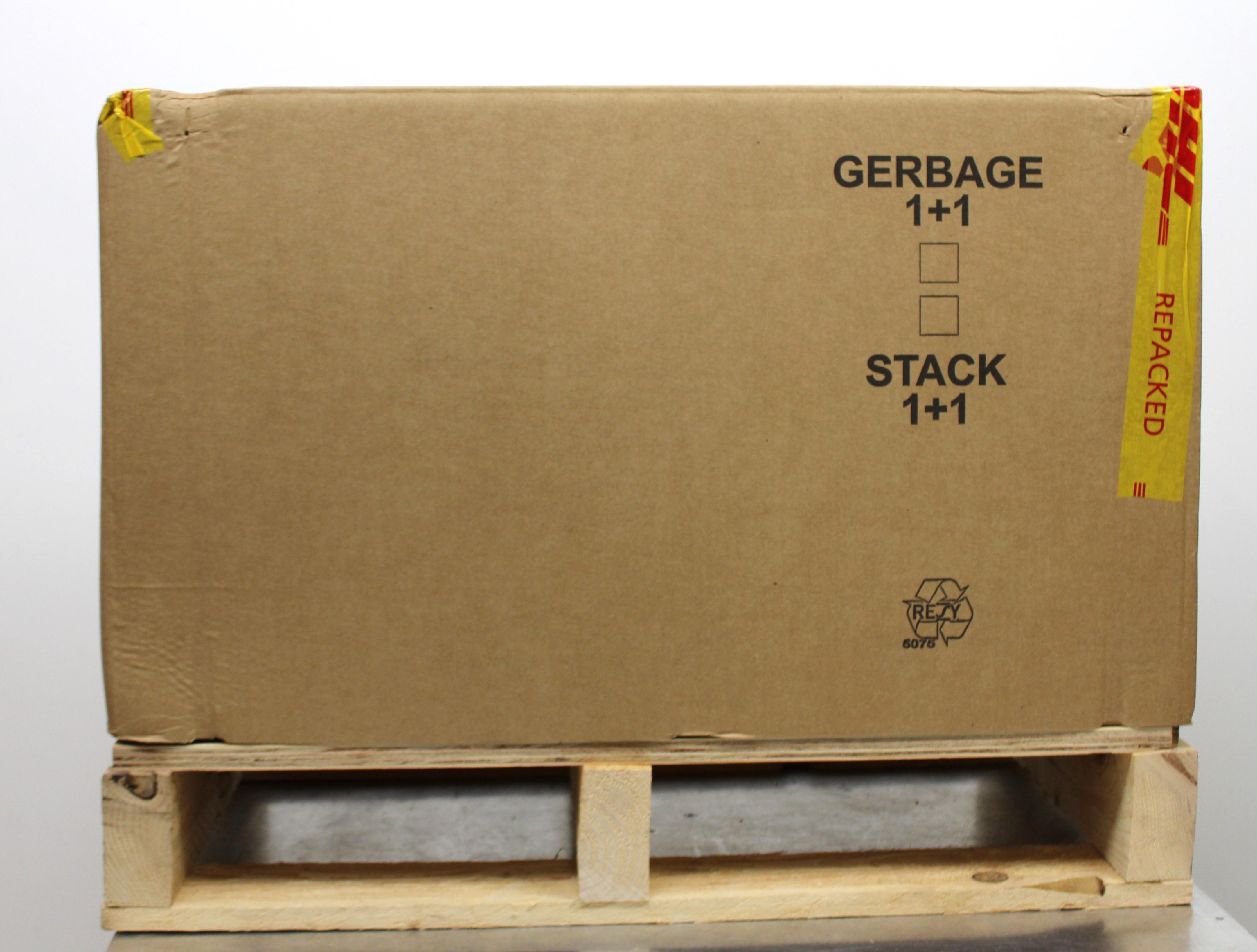 Leybold Sogevac SV65BIFC Vacuum Pump - 200-240V, Compact Low Noise Design