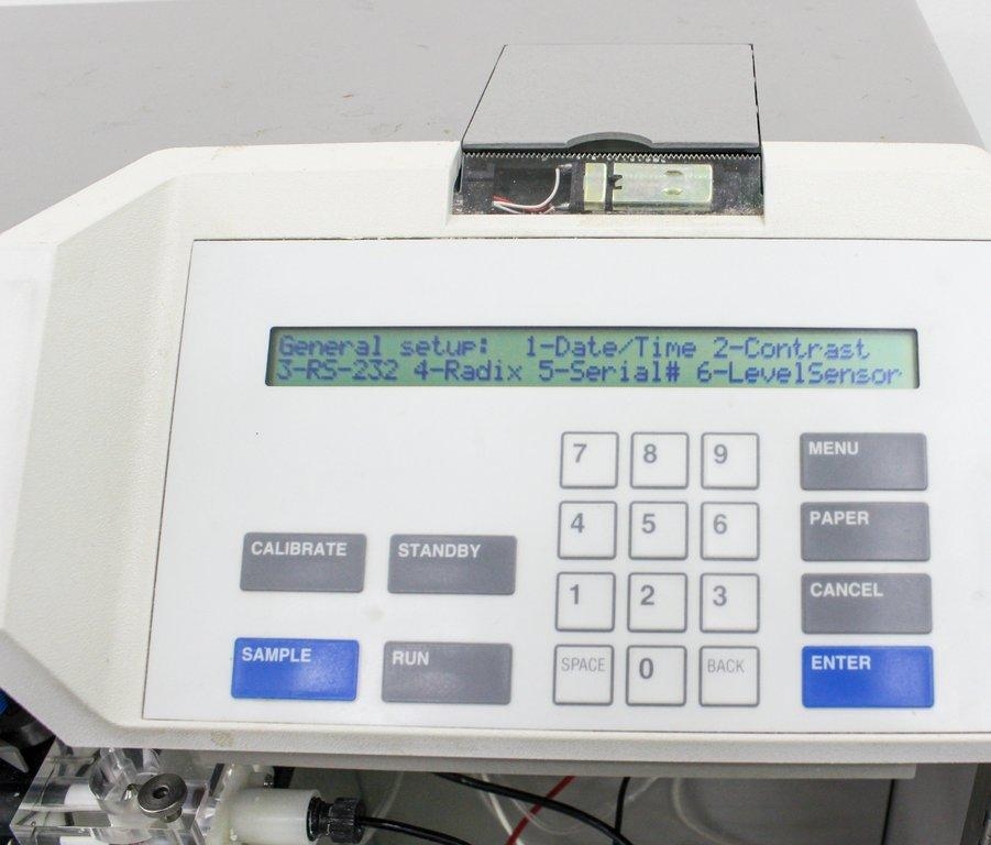 YSI 2700M Select Biochemistry Analyzer Chemistry Analyzes Bioprocess Fluids