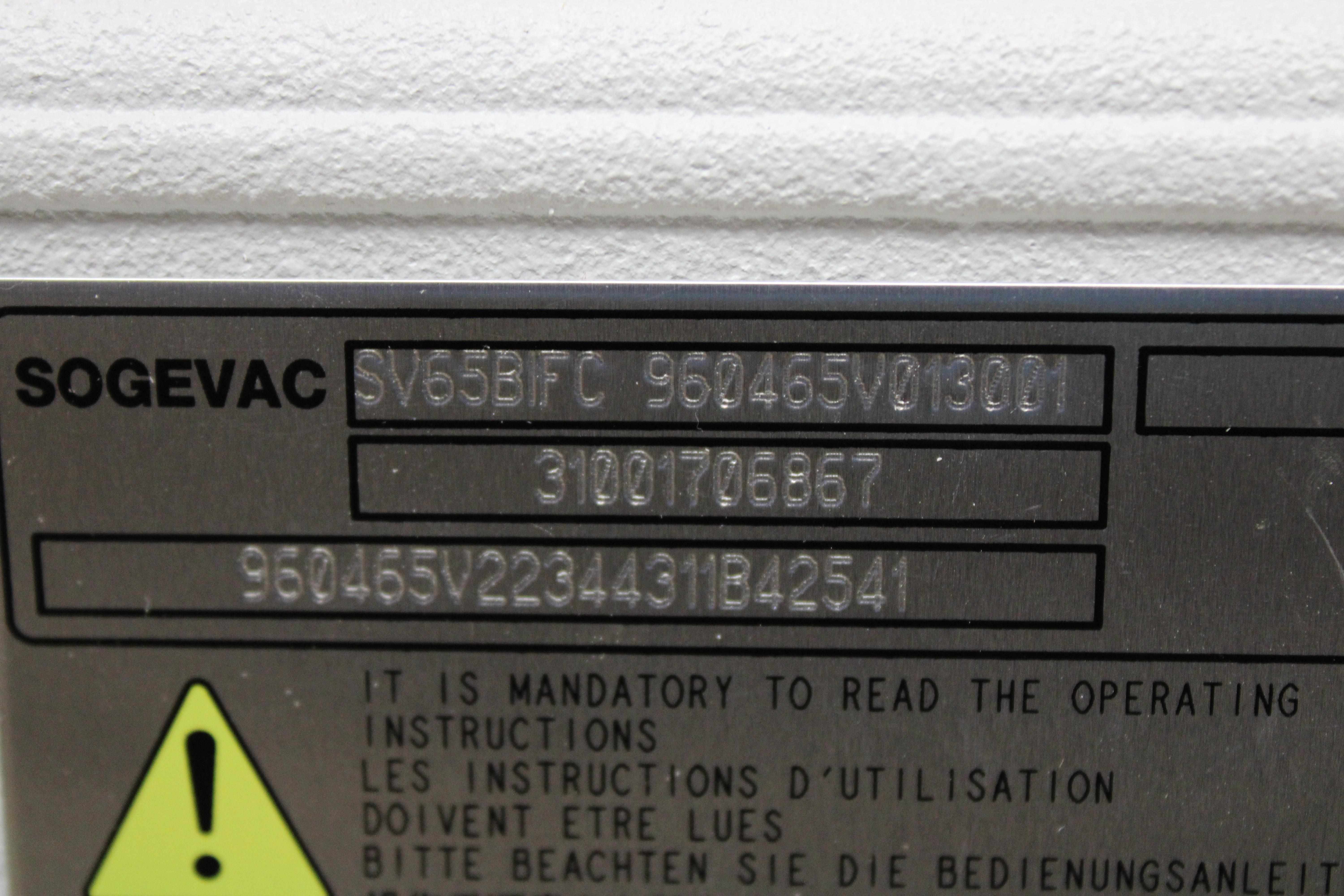 Leybold Sogevac SV65BIFC Vacuum Pump - 200-240V, Compact Low Noise Design