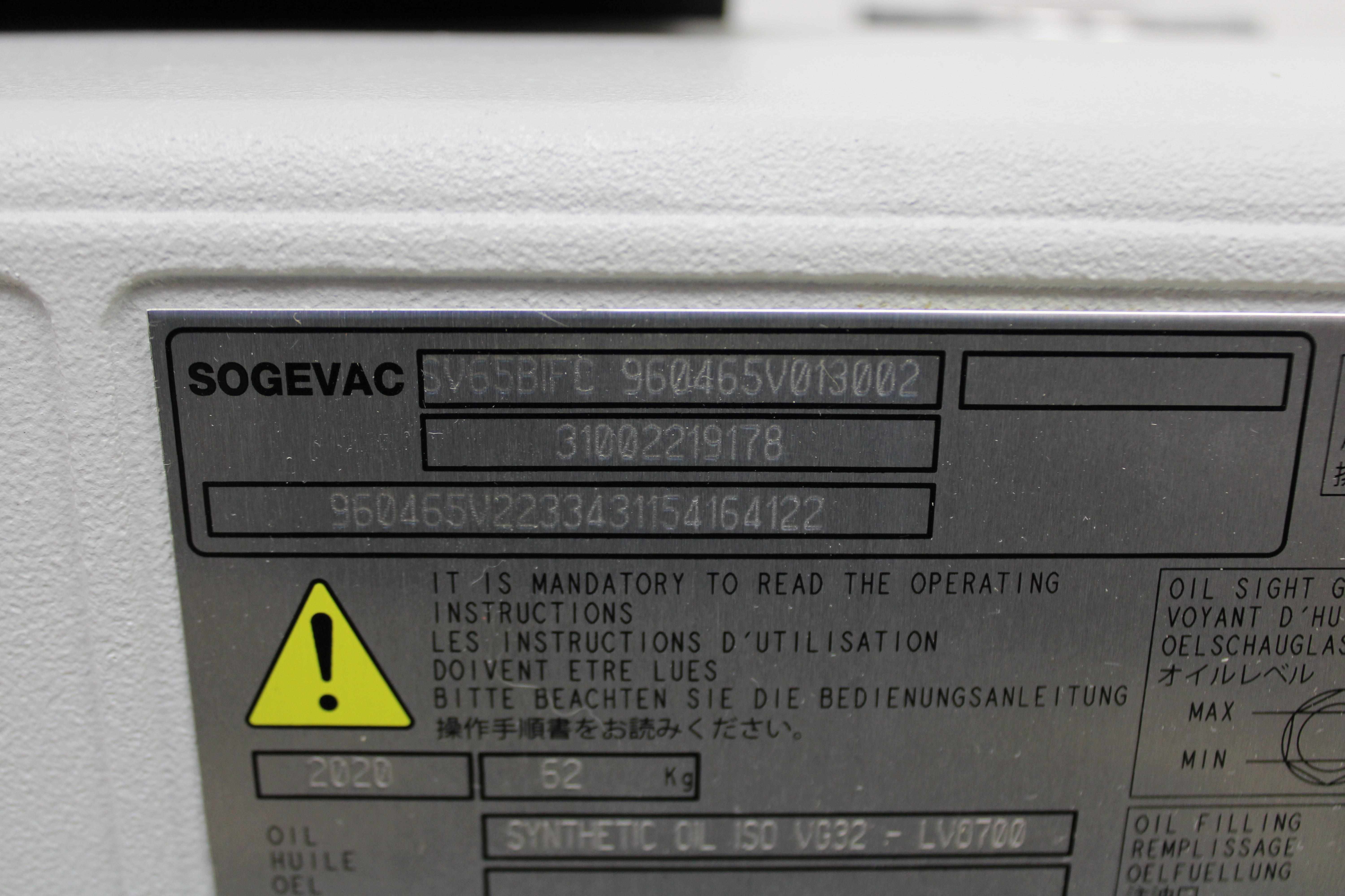 Leybold SV65BIFC Vacuum Pump Compact Reliable 200-240V 50/60Hz G2019