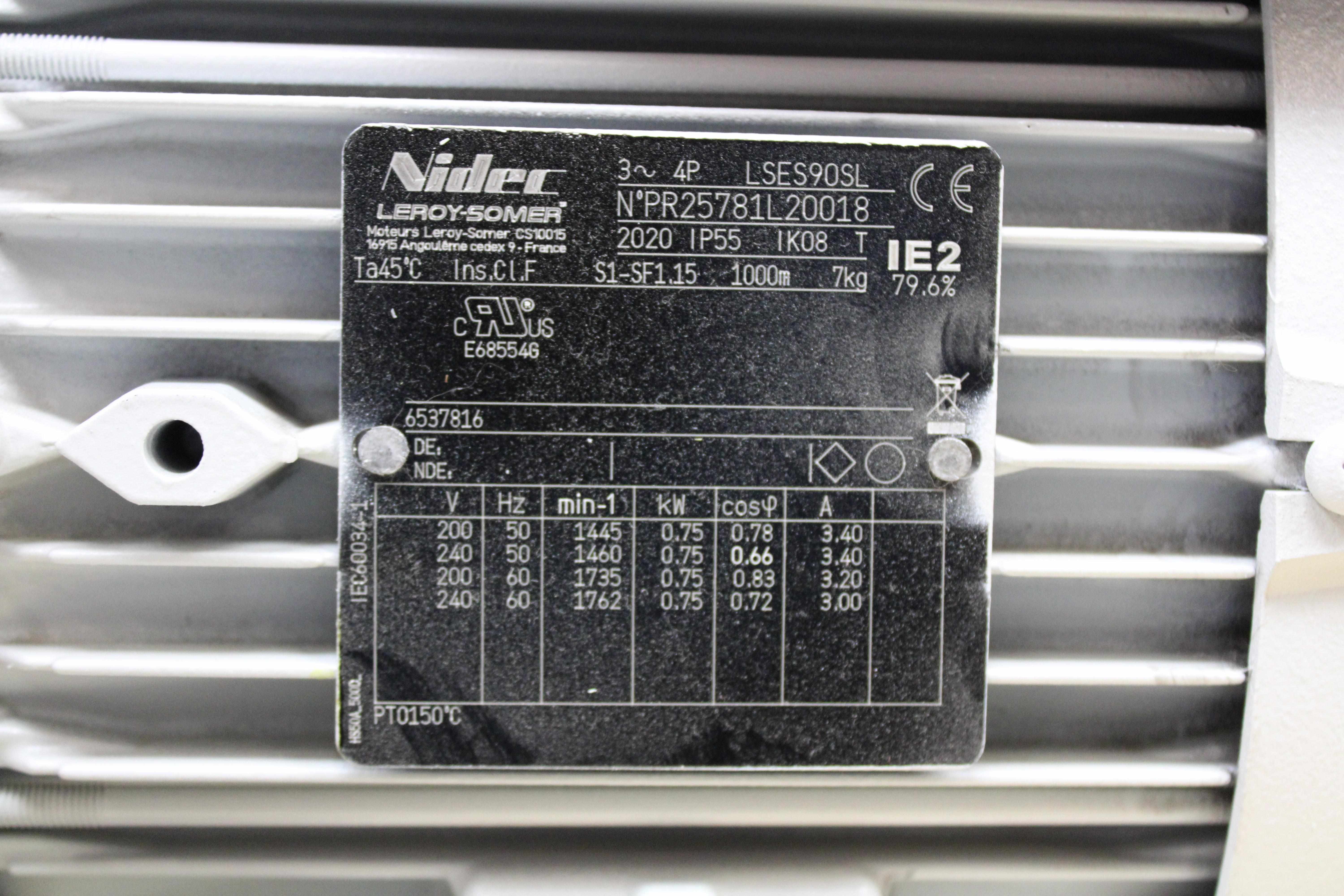 Leybold SV65BIFC Vacuum Pump Compact Reliable 200-240V 50/60Hz G2019