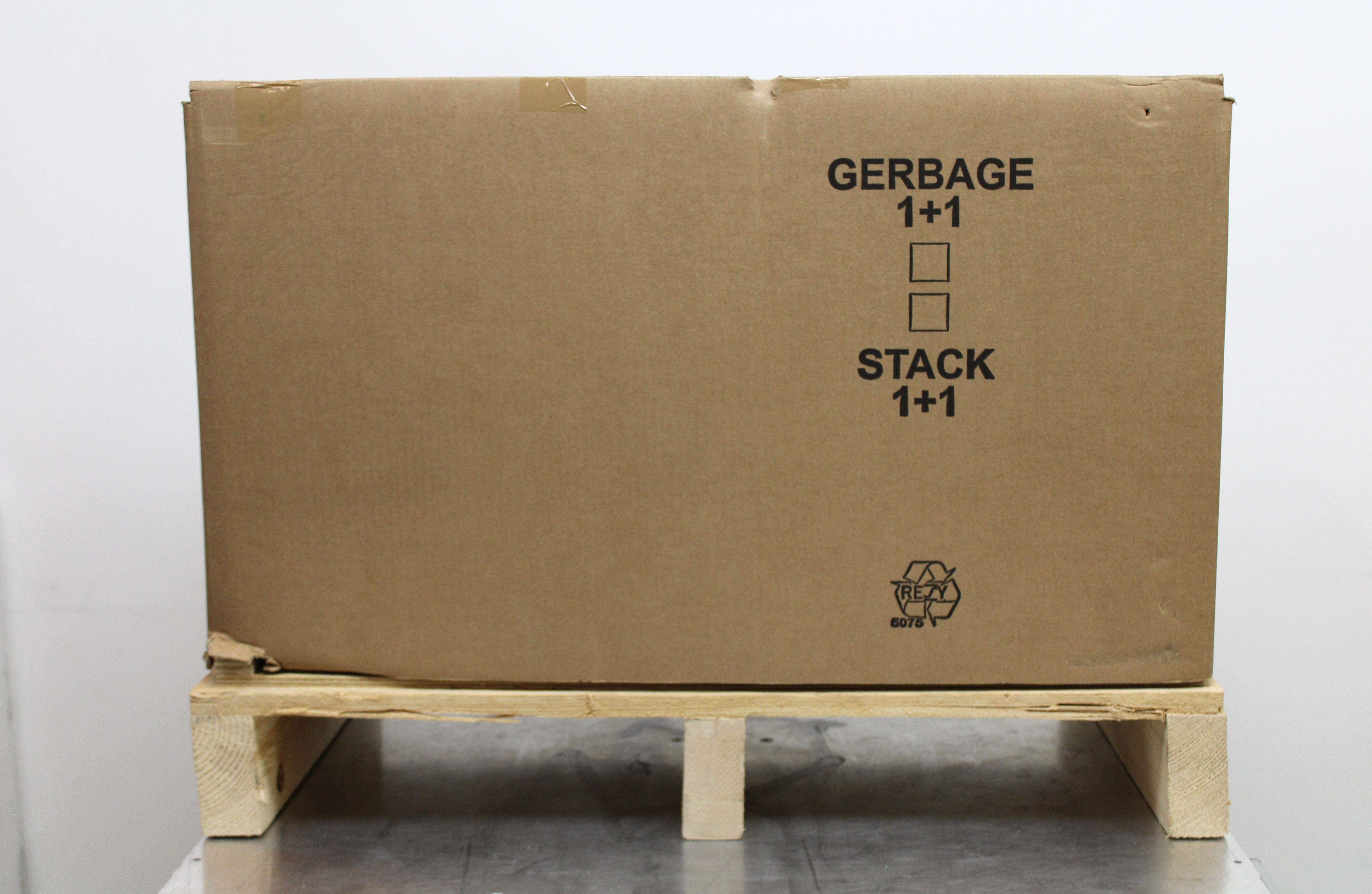 Leybold SV65BIFC Vacuum Pump Pressure 171mBar Low Noise Compact 200-240V