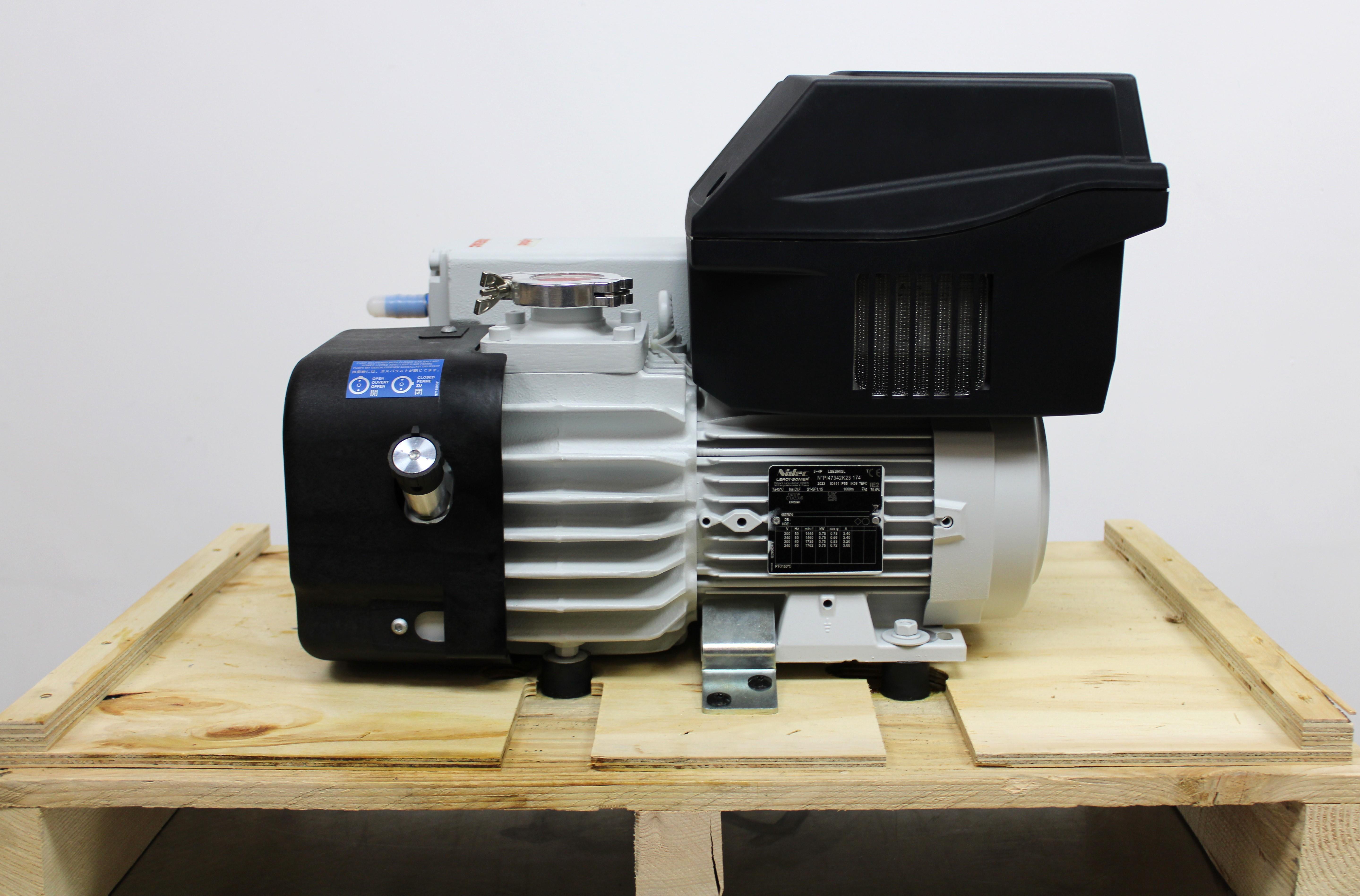 Leybold SV65BIFC Vacuum Pump Pressure 171mBar Low Noise Compact 200-240V
