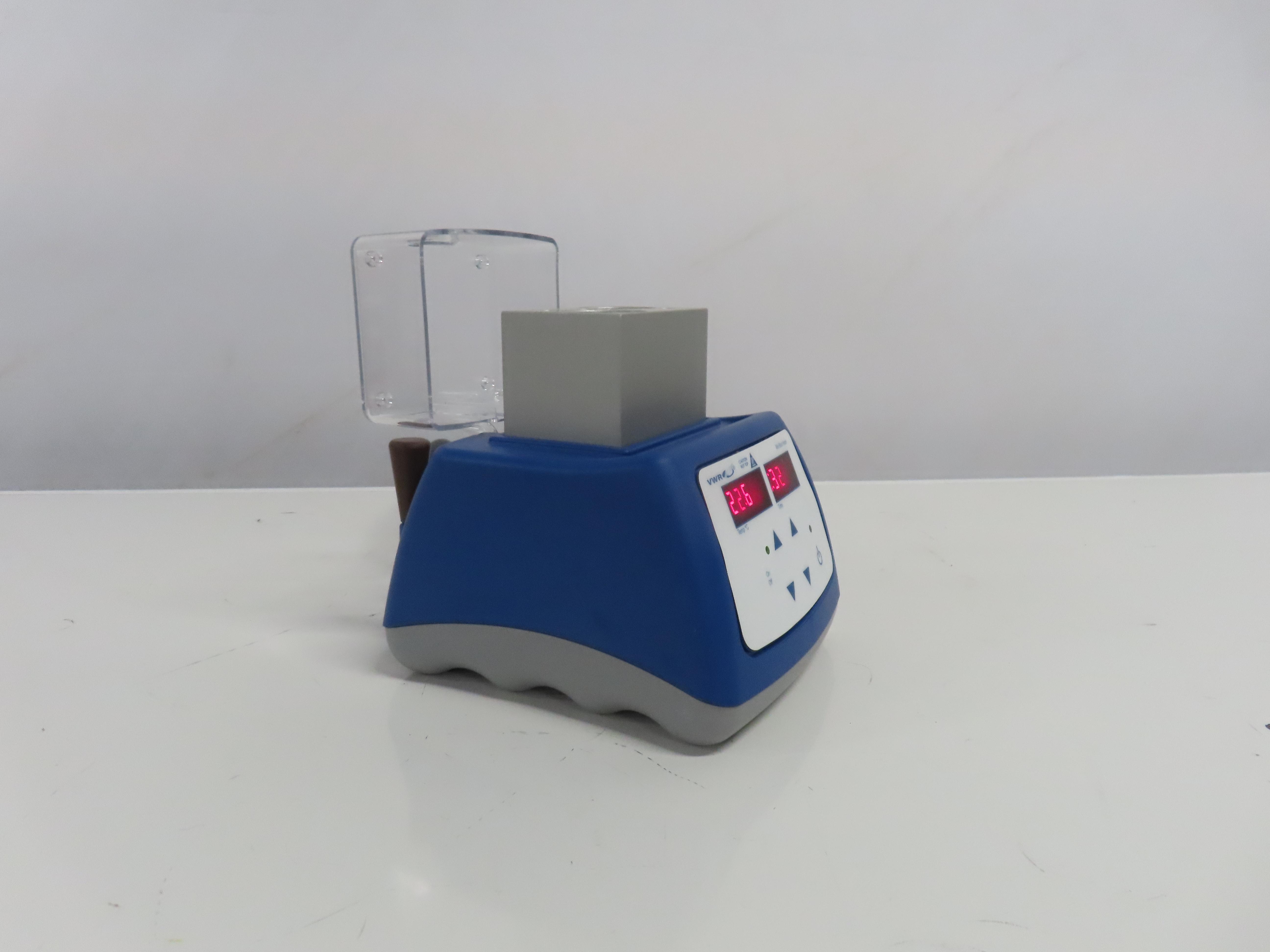 VWR VWR Mini Block Heater Laboratory Heater - Tested, Good Condition
