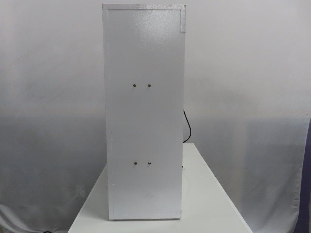 Eisco GGSN-10 Sanitizer Cabinet Sterilization Unit Missing Key Door