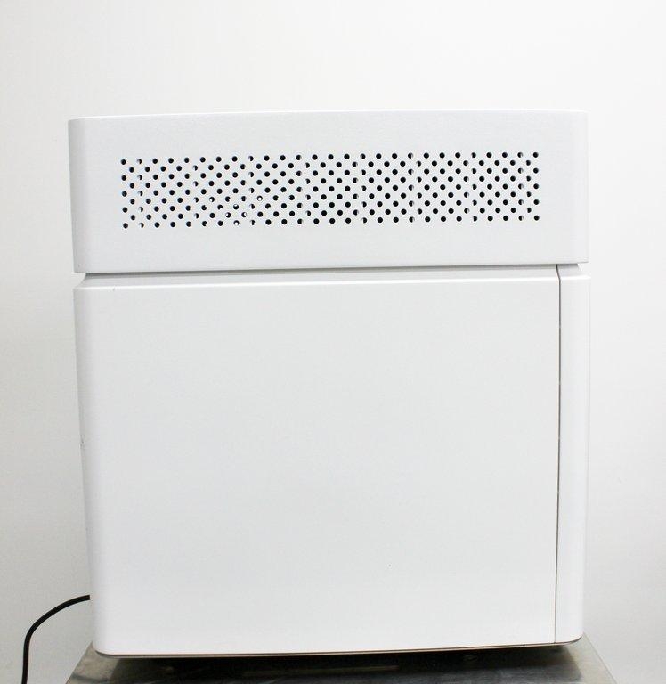 Isoplexis IsoLight-1000-1 Protein Analysis System for High-Throughput Research