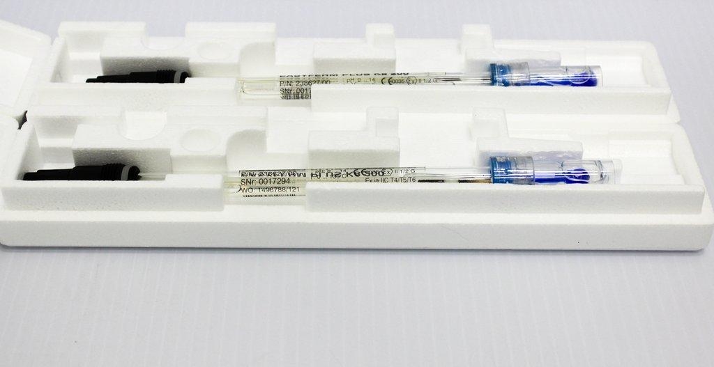 Hamilton Easyferm Plus K8 200 pH Electrode Accessory Near New Condition