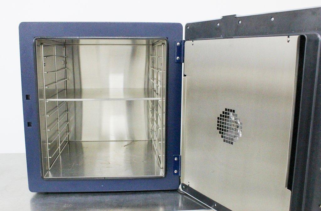 Salvis Lab Thermocenter Oven - Laboratory Heating Equipment - Fair Condition