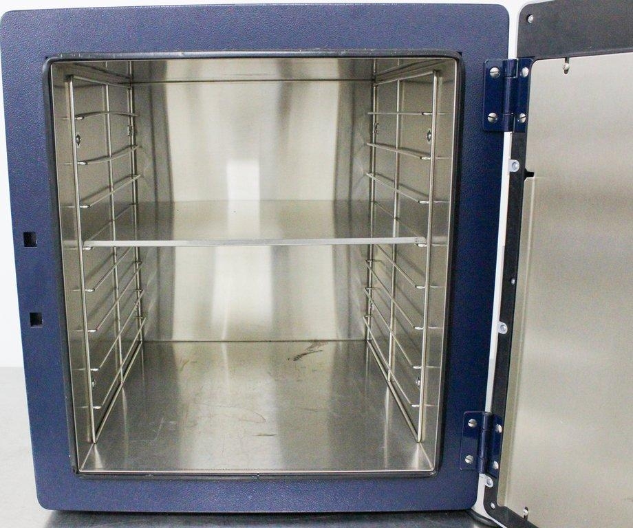 Salvis Lab Thermocenter Oven - Laboratory Heating Equipment - Fair Condition