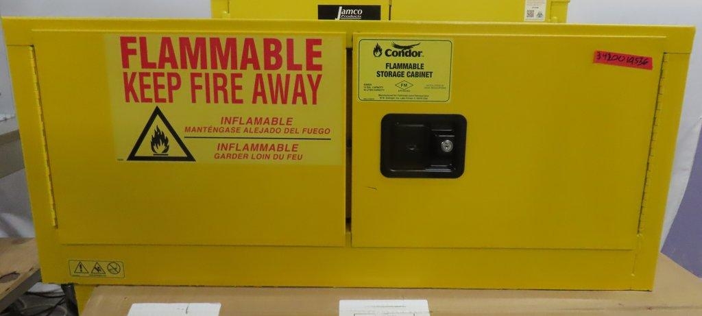Condor 12 Gallon Flammable Storage Cabinet Model 45AE84 Excellent Condition