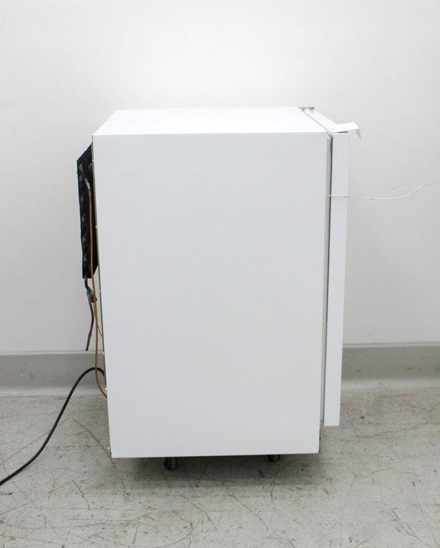 Marvel 6FAR Flammable Material Refrigerator 6 cu ft 1-7C Very Good Condition