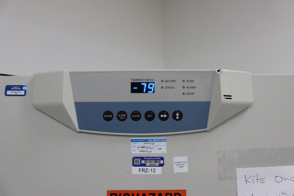 Panasonic MDF-U76VA-PA Ultra Low Freezer -86C 25.7 cu ft Capacity