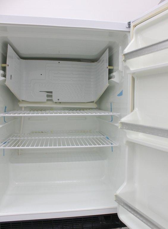 Marvel 6FAR Flammable Material Refrigerator 6 cu ft 1-7C Very Good Condition