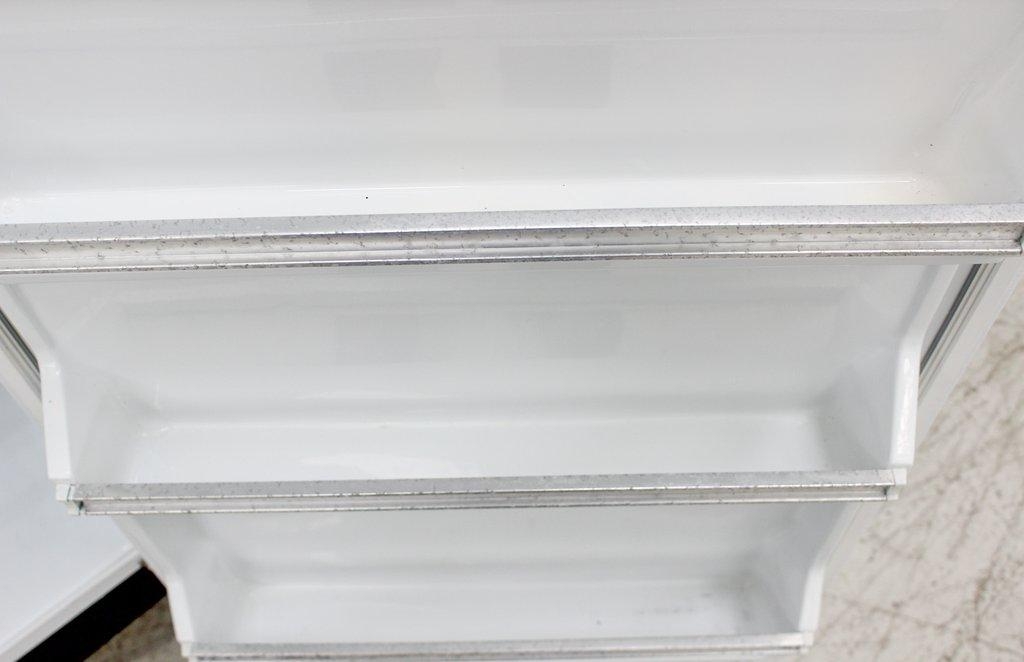 Marvel 6FAR Flammable Material Refrigerator 6 cu ft 1-7C Very Good Condition