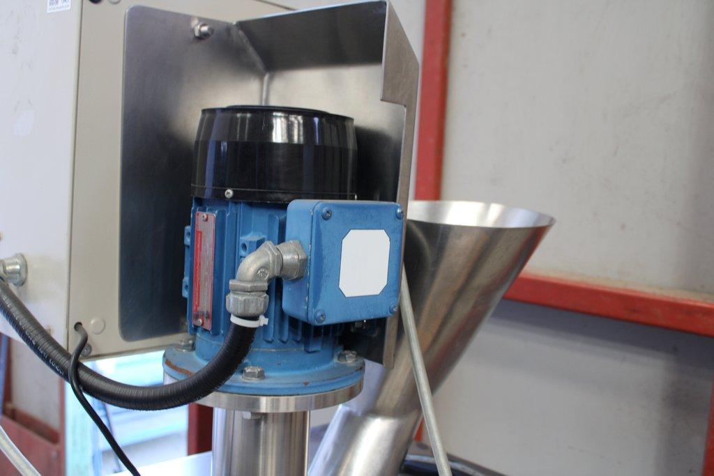 Quadro Comil 19745 Mill Powder Processing Conical Screen - Efficient & Versatile