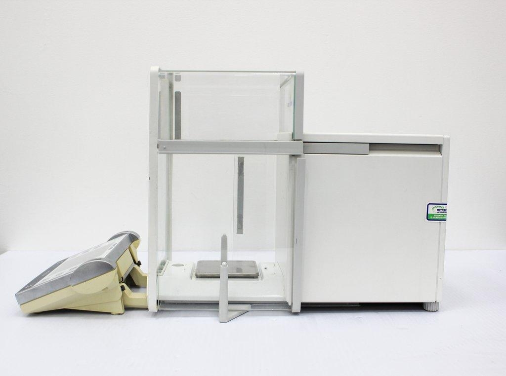 Mettler-Toledo AX205 Analytical Balance Max 220g Draft Shield Ease