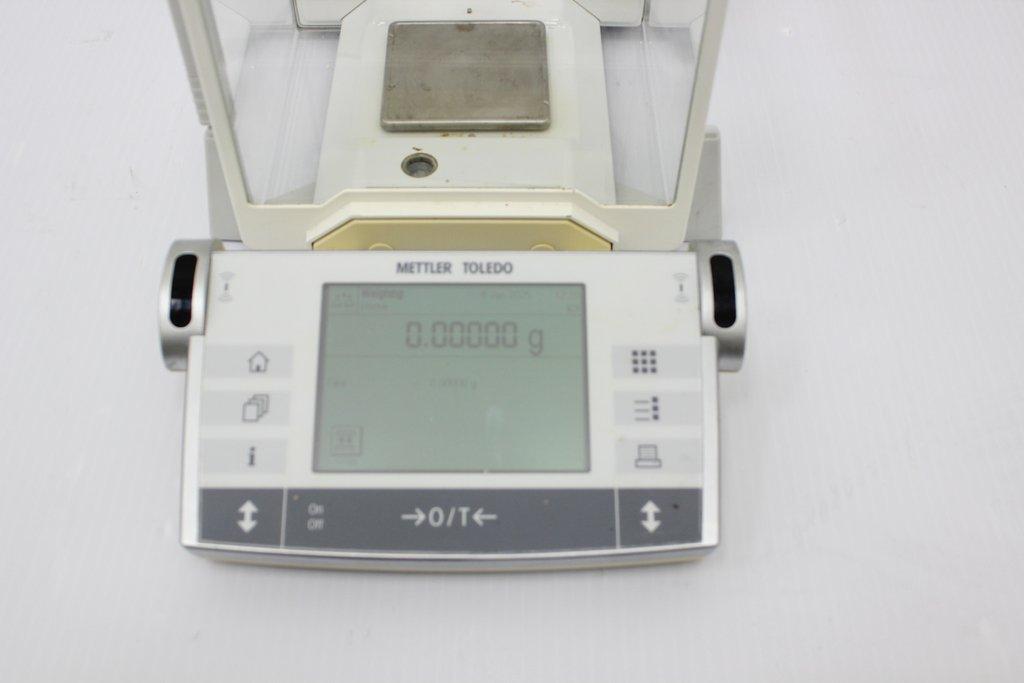 Mettler-Toledo AX205 Analytical Balance Max 220g 0.01mg Readability Tested