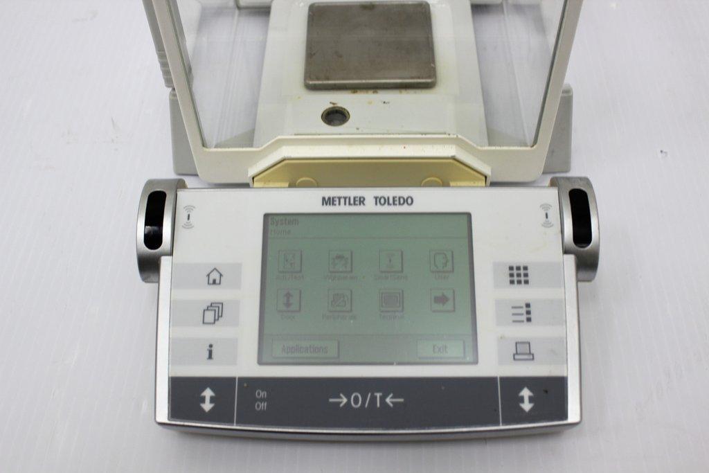 Mettler-Toledo AX205 Analytical Balance Max 220g 0.01mg Readability Tested