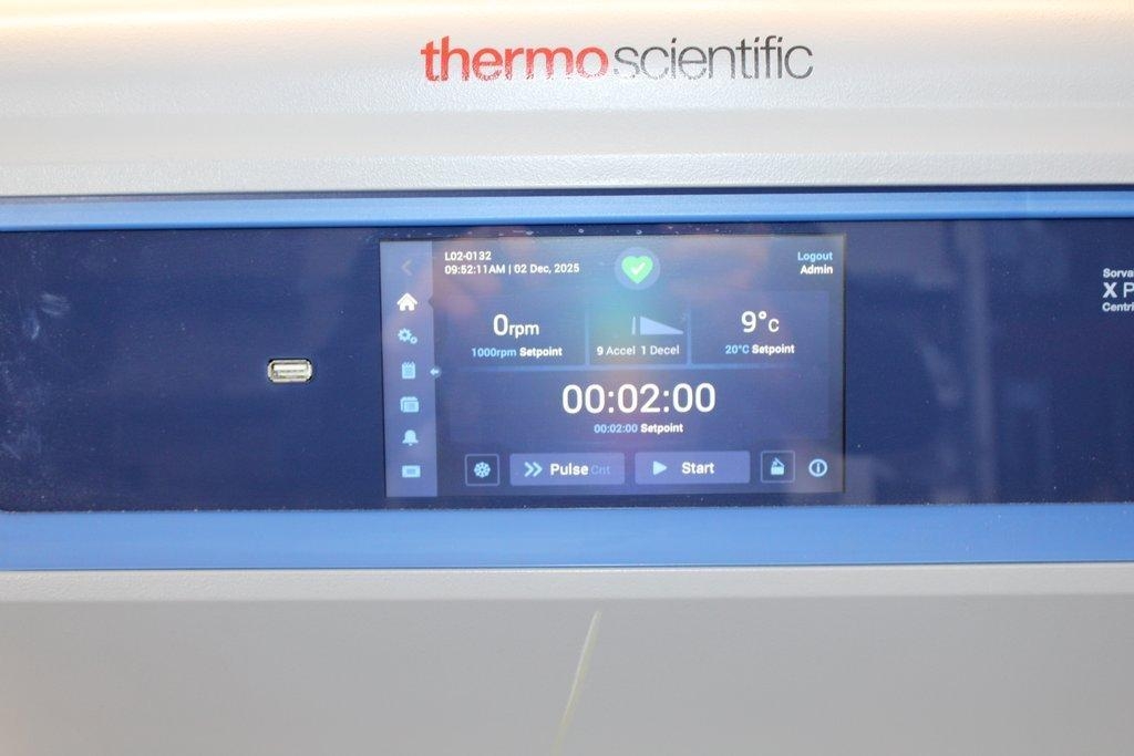 Thermo Sorvall X4R Pro-MD Centrifuge Benchtop High-Speed with Rotor Inserts