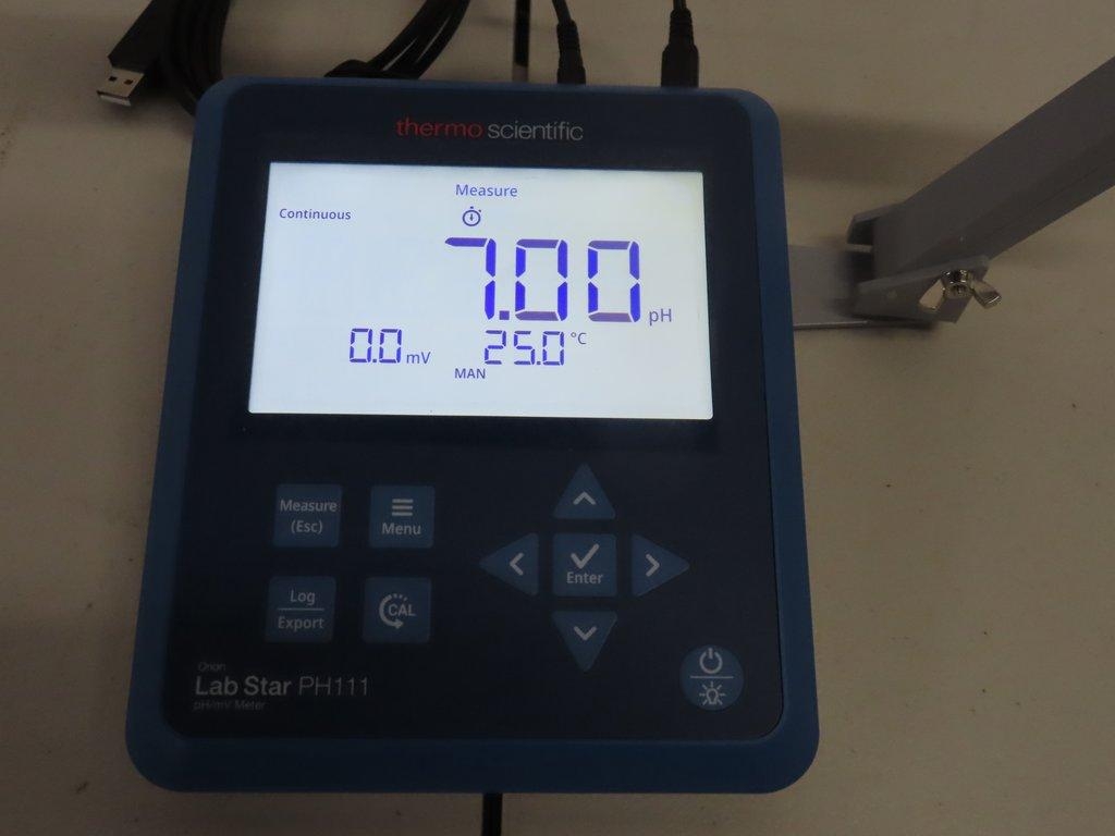 Thermo Orion PH111 Meter Kit Lab Equipment System Includes Stand Near New