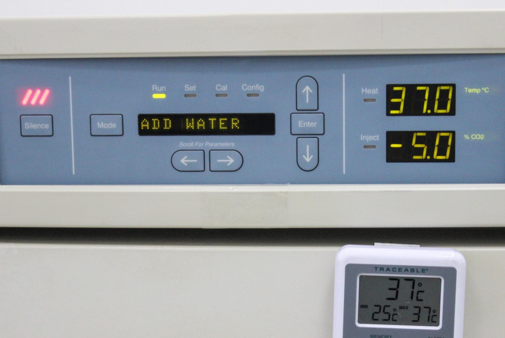Forma Scientific Co2 Water Jacketed Incubator Model 3110 - Good Condition