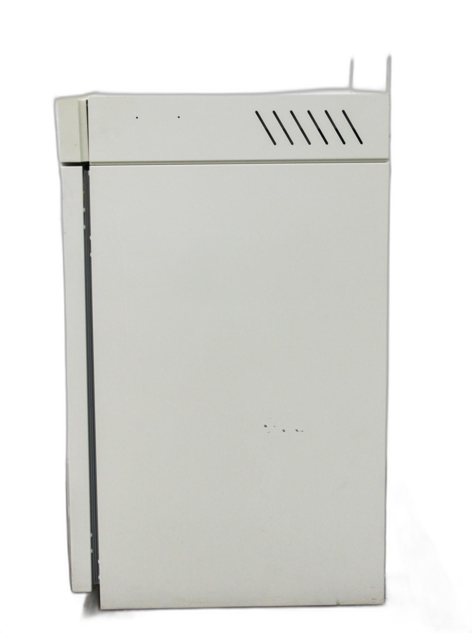 Forma Scientific Co2 Water Jacketed Incubator Model 3110 - Good Condition