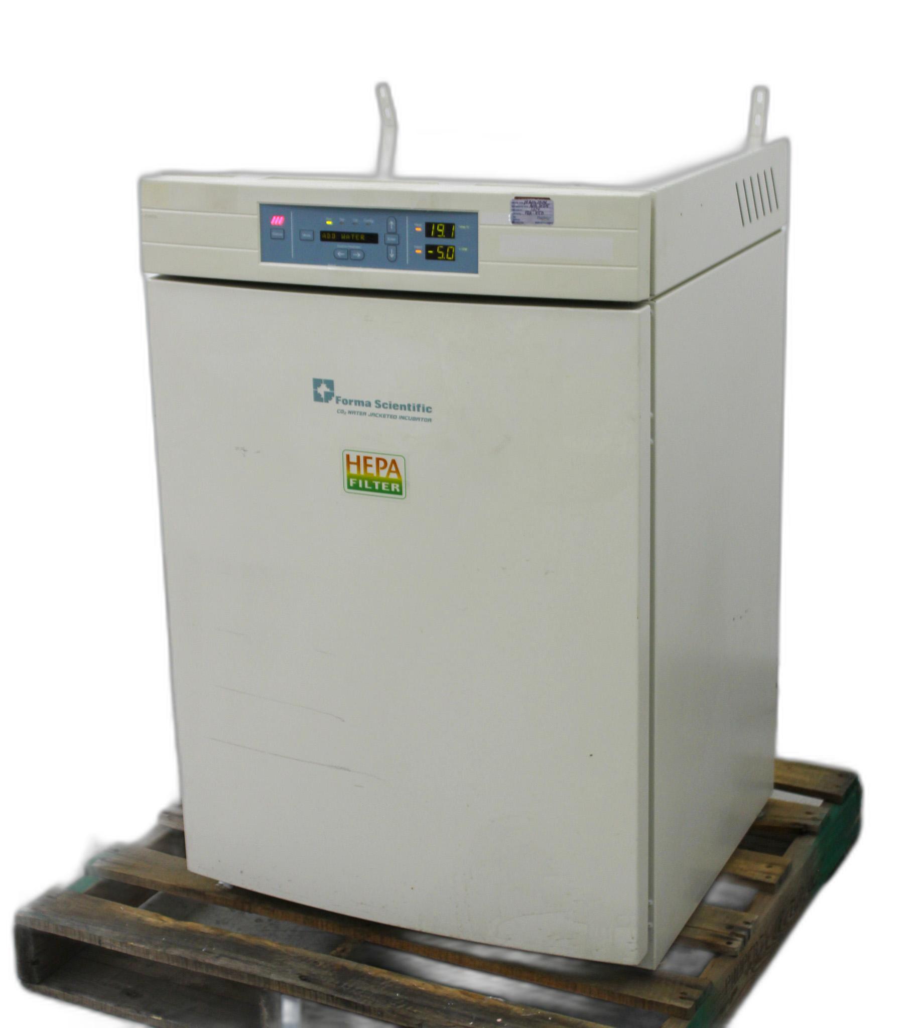 Forma Scientific Co2 Water Jacketed Incubator Model 3110 - Good Condition
