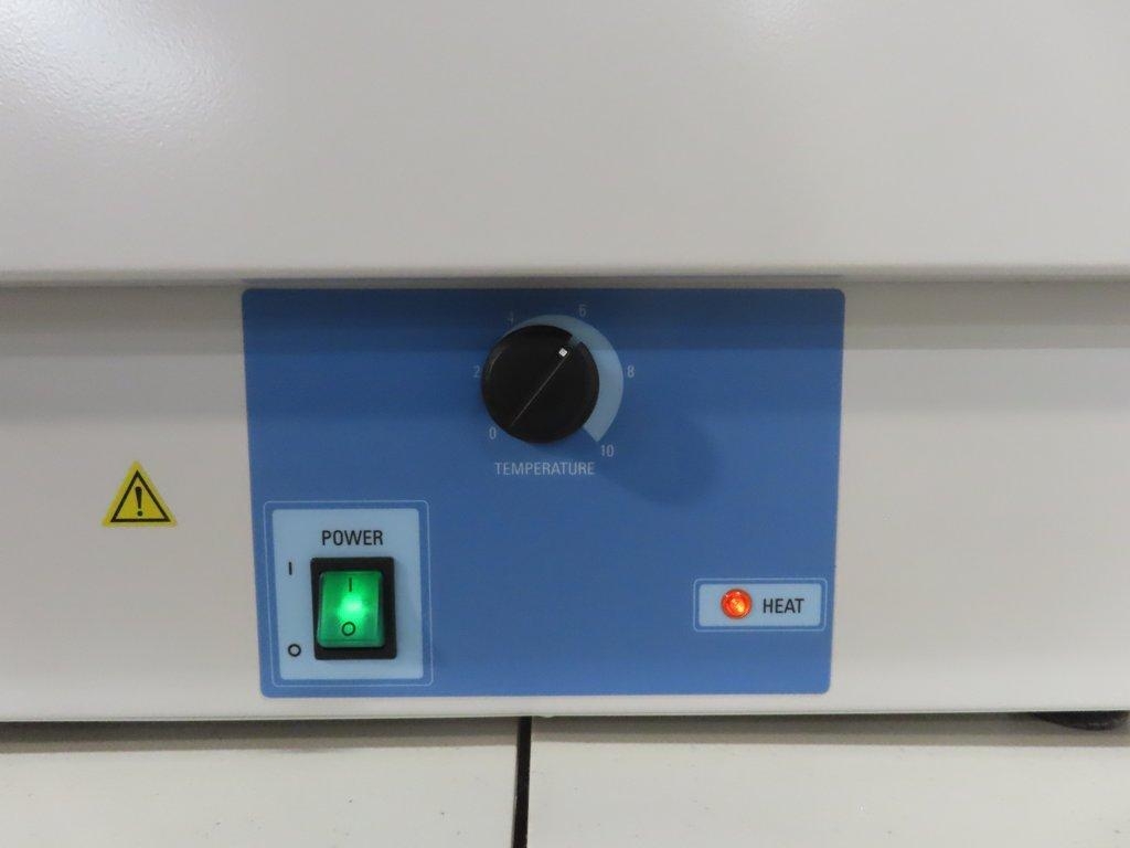 Thermo PR305225G Mechanical Convection Oven for Lab Use without Shelves