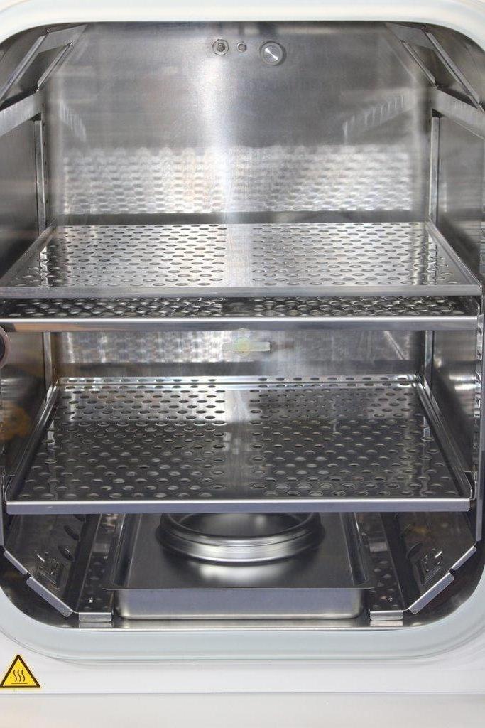 Binder C 170 CO₂ Incubator - Advanced Lab System - Excellent Condition