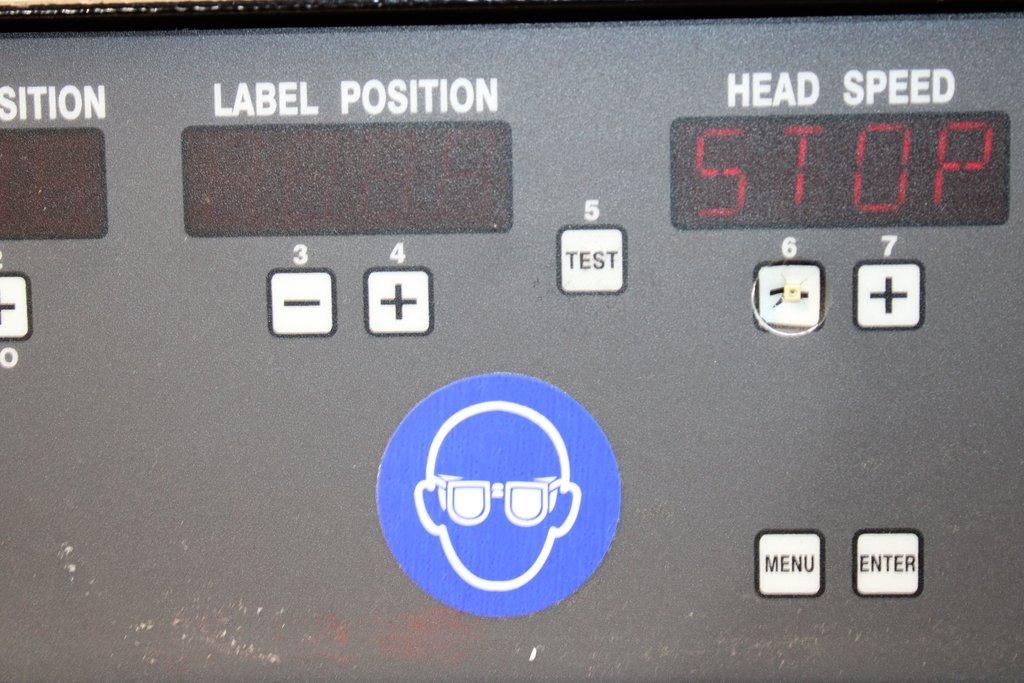 Harland Sirius Pressure-Sensitive Labeling Machine with Conveyor System