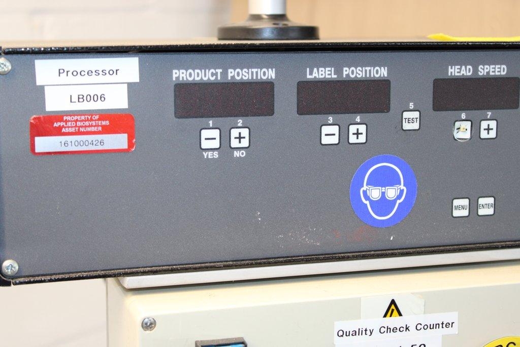 Harland Sirius Pressure-Sensitive Labeling Machine with Conveyor System