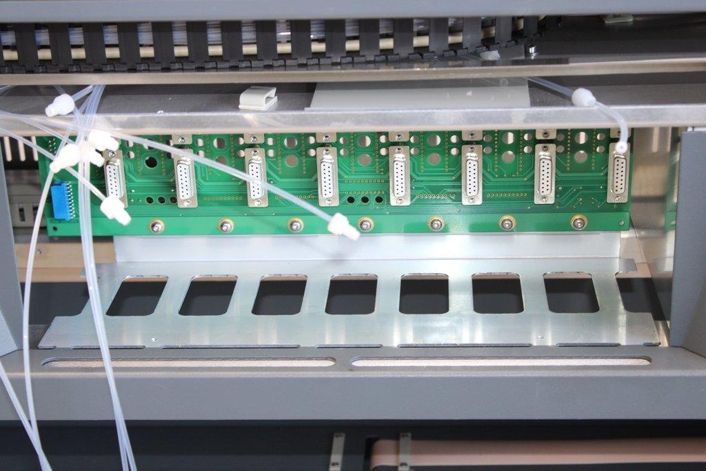 TECAN Freedom EVO-2 150 Base Liquid Handling Platform for Genomics & Drug Discovery