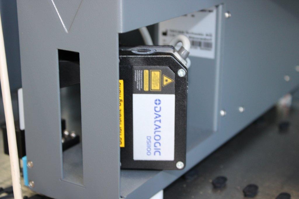 TECAN Freedom EVO-2 150 Base Liquid Handling Platform with Computer