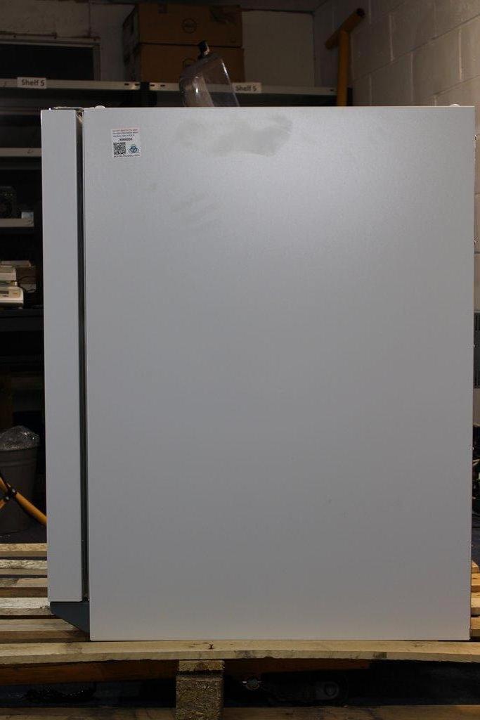 Thermo Scientific Heratherm IMH180 Incubator, 178L Capacity, Gravity Convection