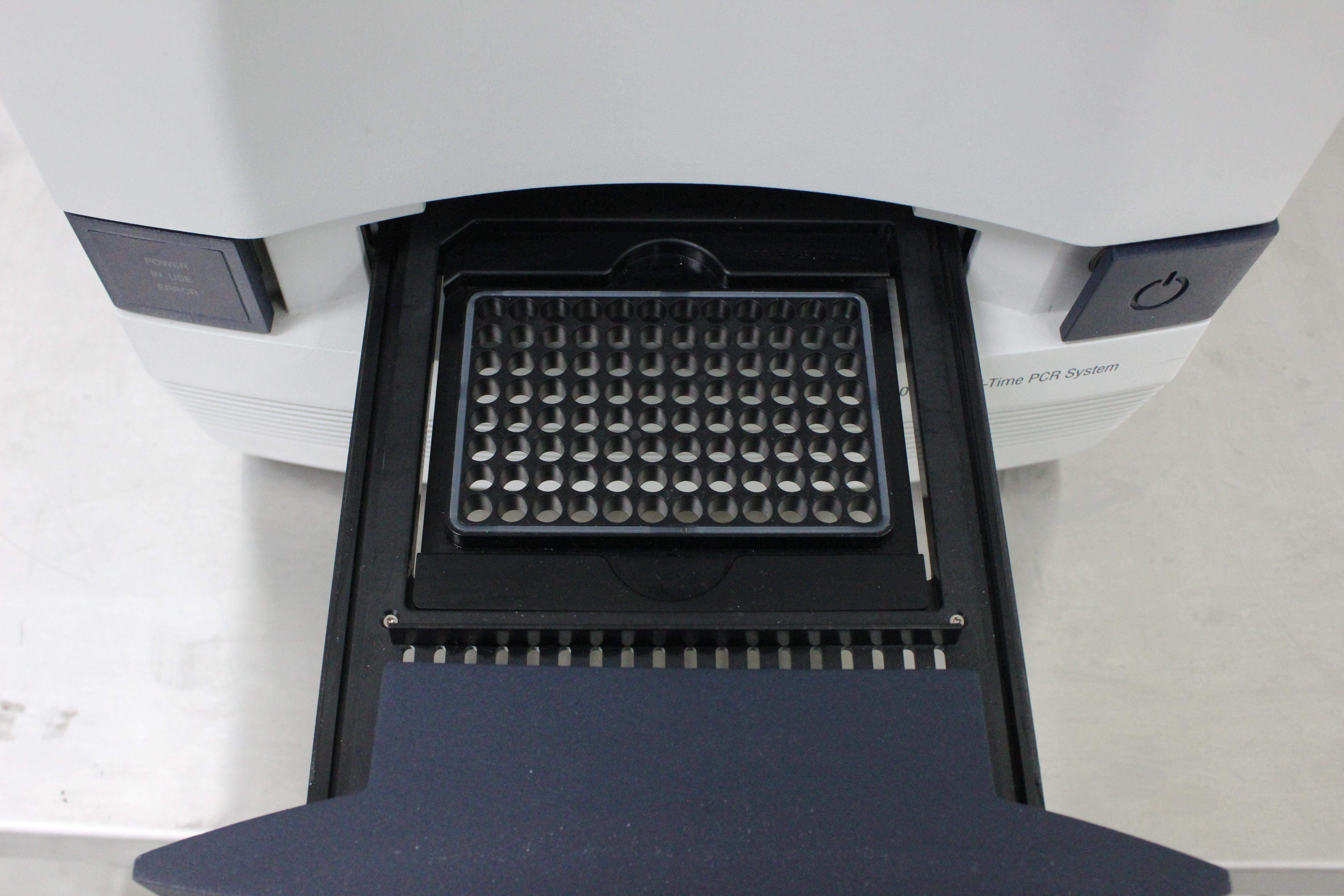 Applied Biosystems 7500 Real-Time PCR System 96-Well 5-Color Platform