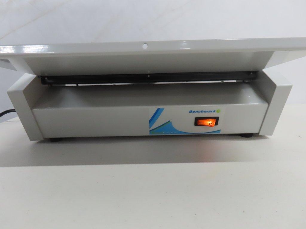 Benchmark Scientific BR1000 Rocker Laboratory Rocker Unit Functional