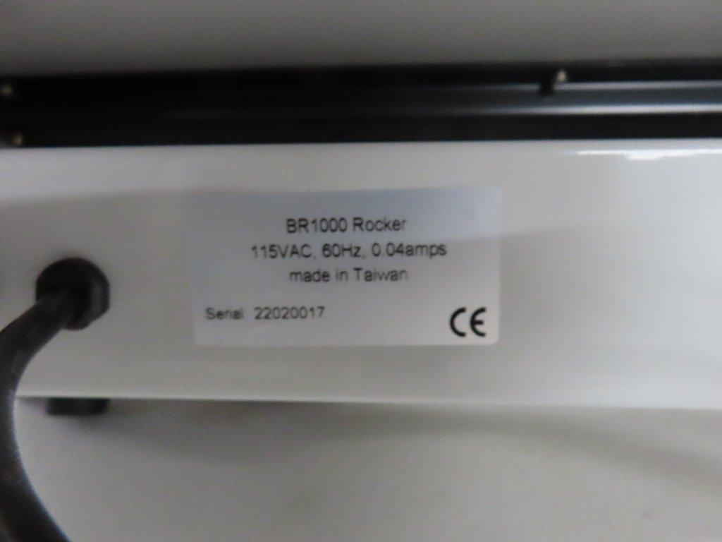 Benchmark Scientific BR1000 Rocker Laboratory Rocker Unit Functional