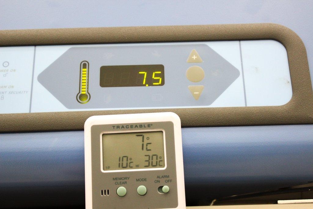 Thermo REL3004A Revco Lab Refrigerator 29.2 cu ft Temp 1C-8C 120V 60Hz