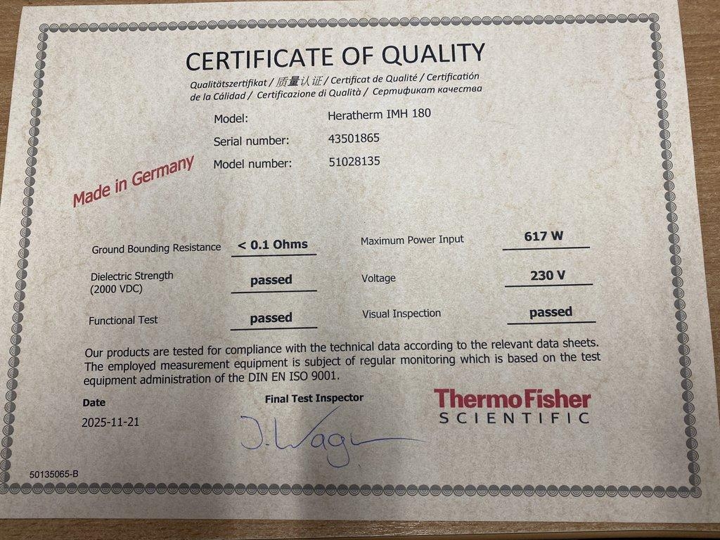 Thermo Scientific Heratherm IMH180 Incubator, 178L Capacity, Gravity Convection