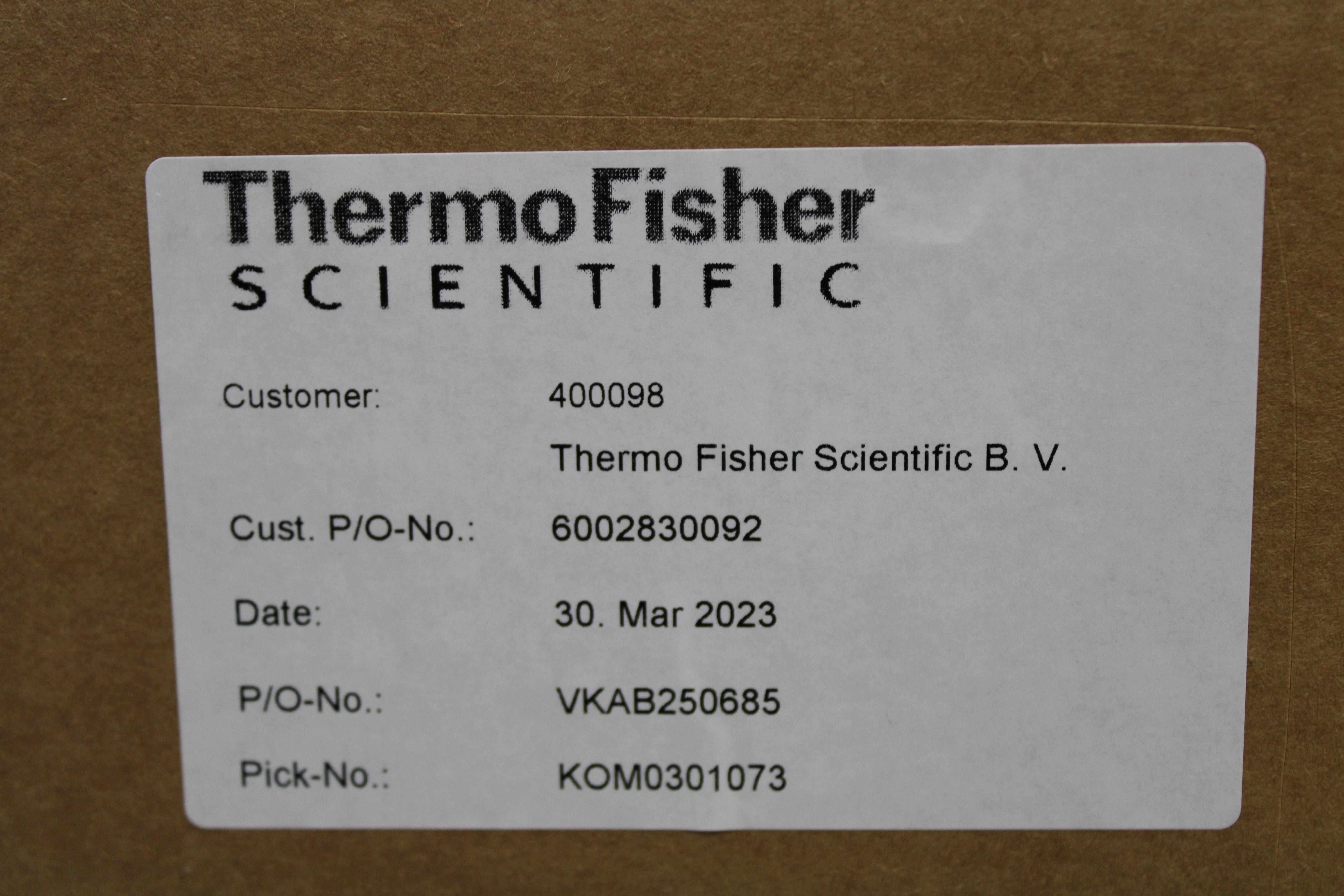 Thermo Scientific Base for VQ Detectors in U3000 Integration VG Cond.