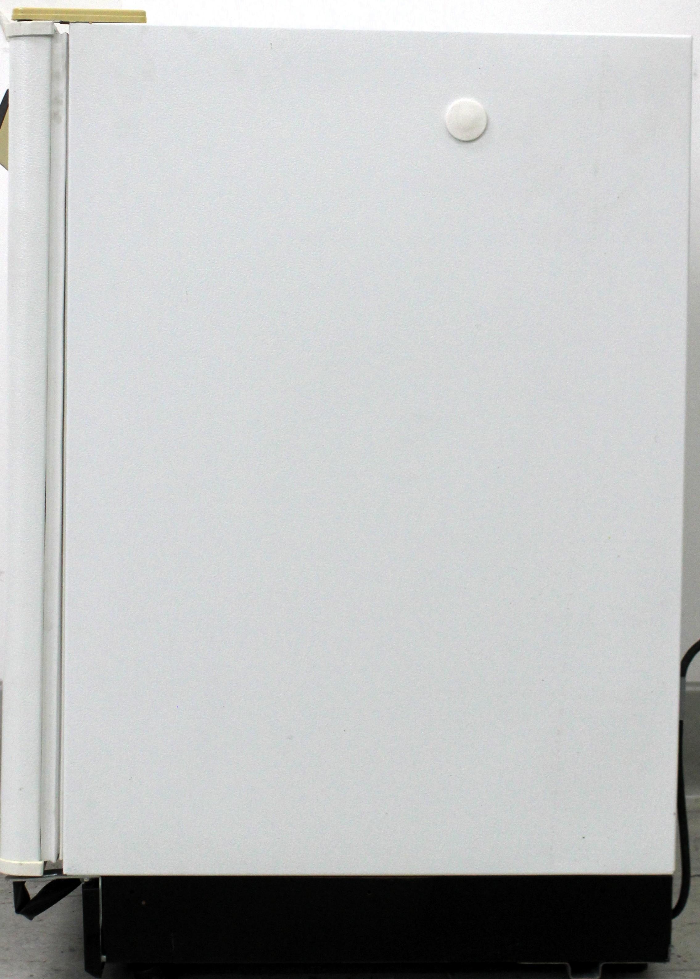 Panasonic SF-L6111W Commercial Freezer - 5.5 cu.ft. Capacity, -20C Temp Range